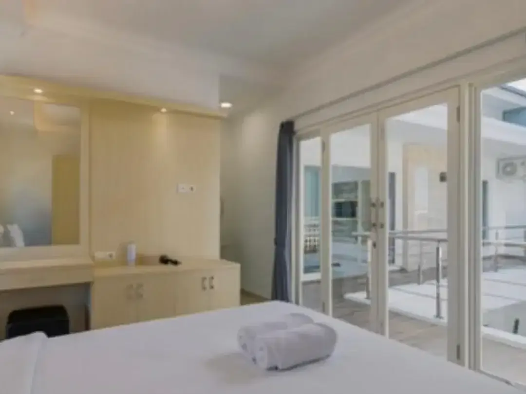 Dijual Villa di Canggu Denpasar Bali - Image 8 of 10