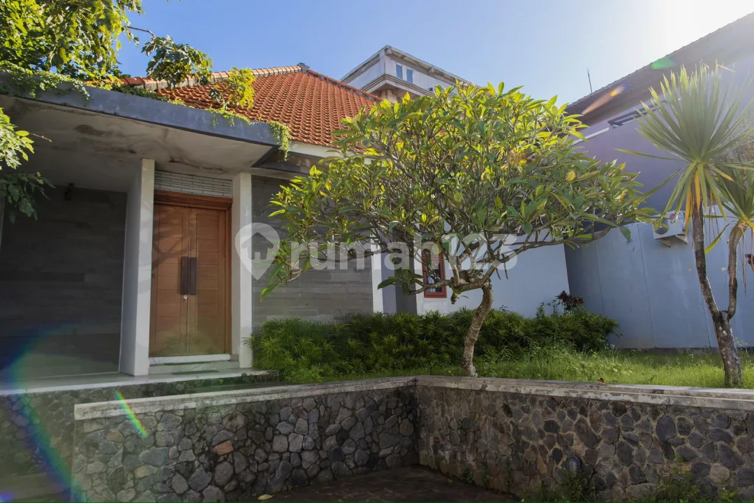 Villa Minimalis Siap Huni Disewakan - Jimbaran - Image 2 of 4