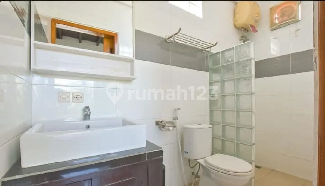 For Sale Homestay 8 Br Close In The Middle Rice Fild - Image 4 of 4