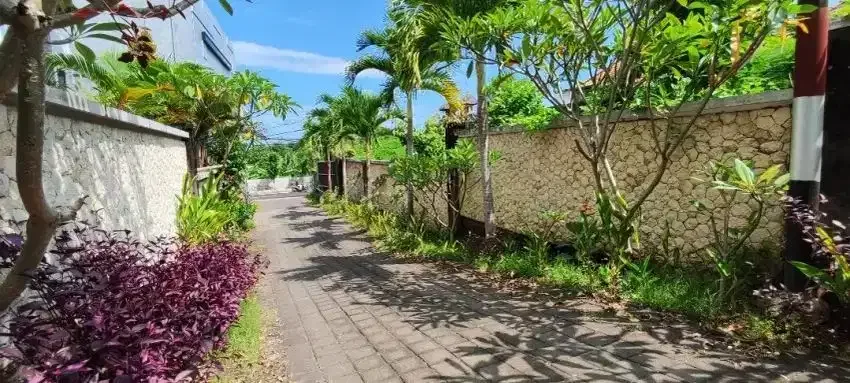 TANAH KOMERSIAL JL RAYA ULUWATU CLANDY'S JIMBARAN - Image 3 of 6