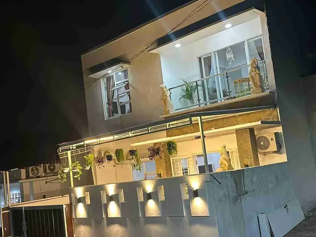 DIJUAL - Rumah Semi Villa FullFurnished di Nusa Dua, Bali - Image 2 of 10