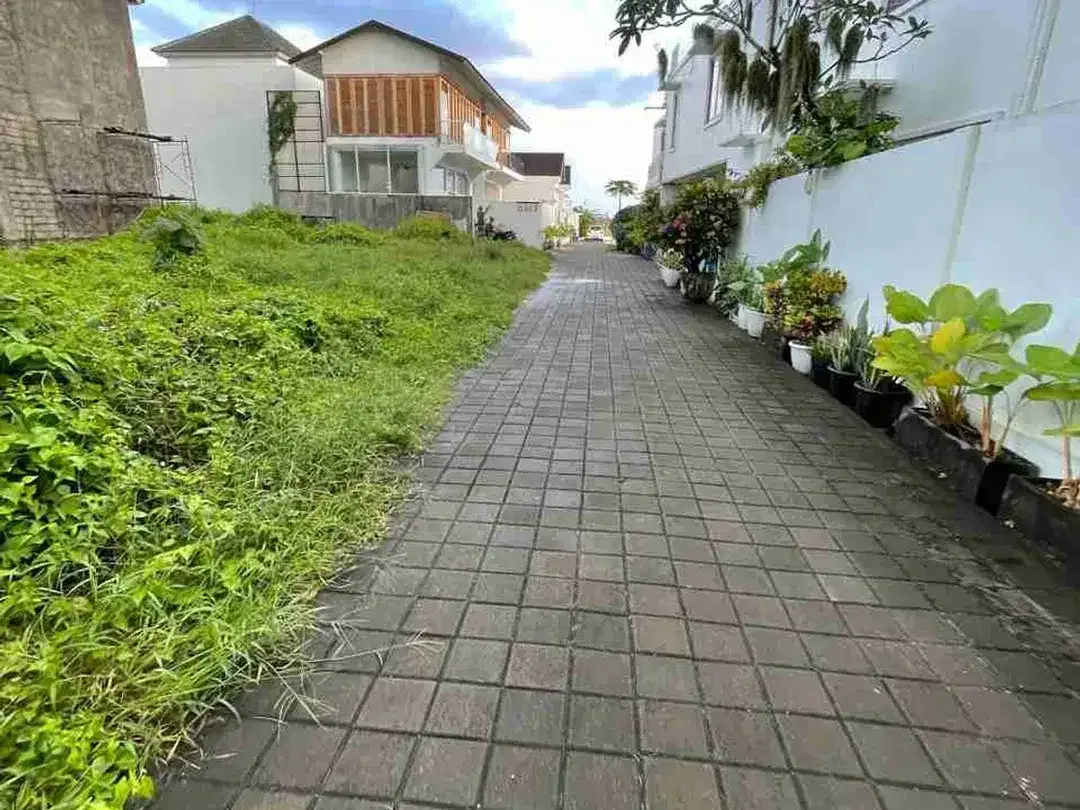 Tanah Lingkungan Villa Mewah Munggu, 5 Menit ke Pantai Seseh - Image 8 of 8