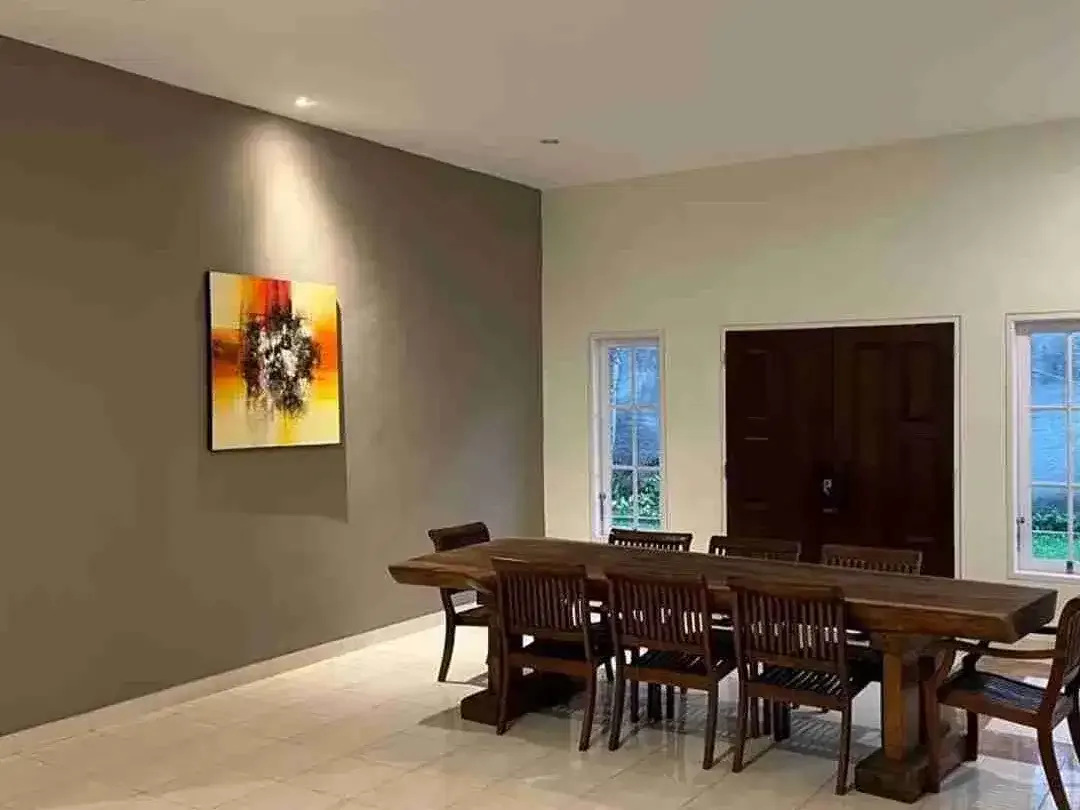 jual Rumah exclusive dan besar di kompleks Sekar Tunjung Denpasar - Image 7 of 10