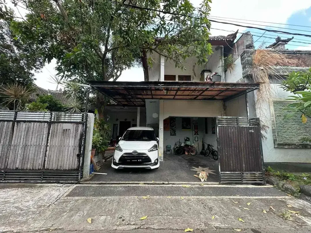 Rumah MURAH 2 Lantai dekat Kantor Imigrasi Jimbaran - Image 1 of 9