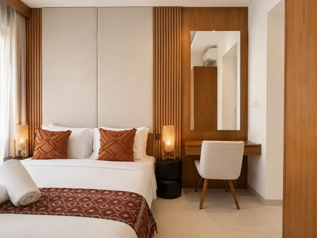 Brand New 4 Bedroom Freehold Luxury Villa in Renon - Image 7 of 10