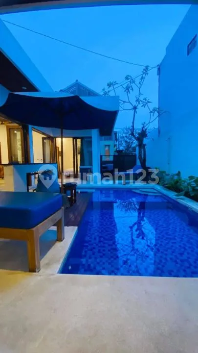 Villa 3Br Full Furnished Zona Kuning Berawa Canggu Badung Bali - Image 1 of 4