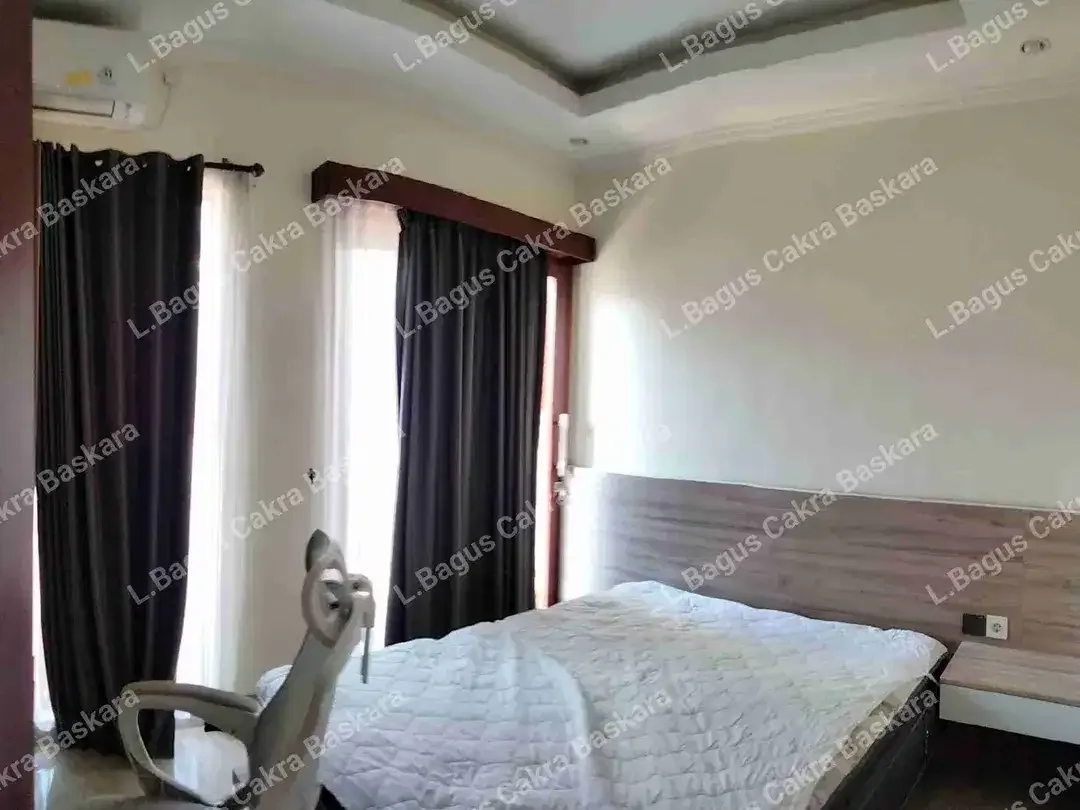 Disewakan Rumah 2 Lantai Full Furnished Minimalis Modern One Gate System Renon Denpasar Selatan - Image 5 of 10