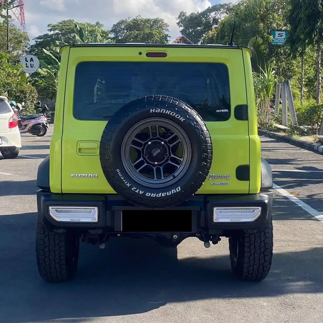 Suzuki Jimny JB74 5Doors 1.5 AT - 2024 - Image 5 of 10