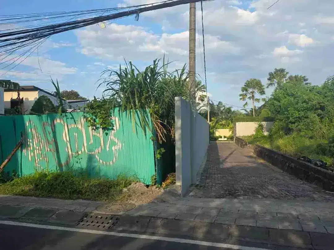 DI JUAL TANAH KOMERSIL 931m² DI Jl.SUBAK SARI CANGGU ,BERAWA BALI - Image 4 of 10