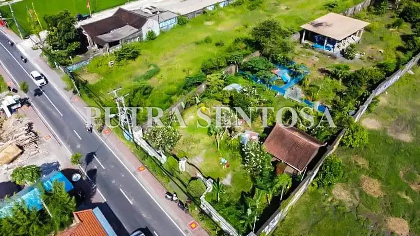 TANAH CANGGU PANTAI BATUBOLONG 2300M2 DEKAT PANTAI - Image 2 of 5