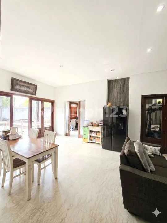 Hunian Nyaman Rumah 1 Lantai Jual Lokasi Sanur - Image 4 of 4
