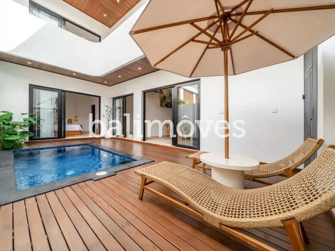 Villa Baru di Dalam Komples dengan Lima Kamar Tidur di Tepi Pantai Sanur - Image 3 of 10