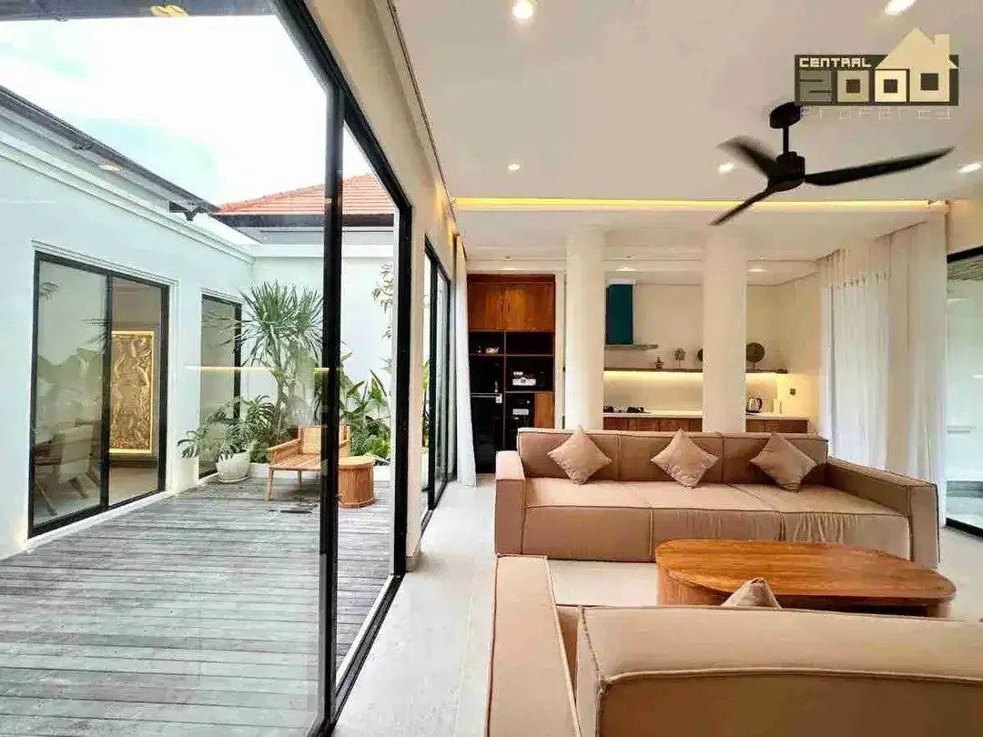 Freehold Modern Tropical Villa For Sale In Ubud With Greenzone Ricefield View - Image 4 of 10