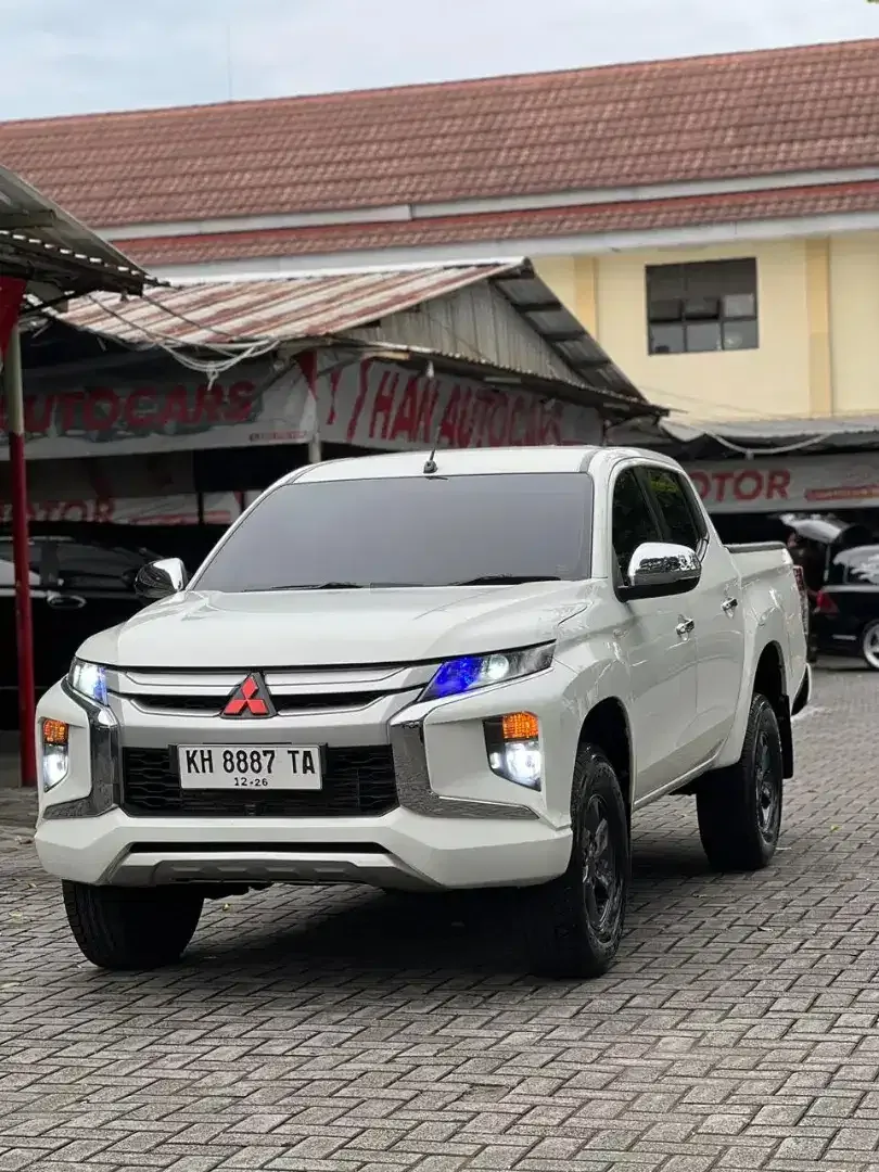 TRITON GLS Tangan Pertama 2021 - Image 2 of 10