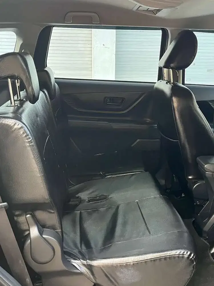 Daihatsu Xenia 2022 Bensin - Image 4 of 10