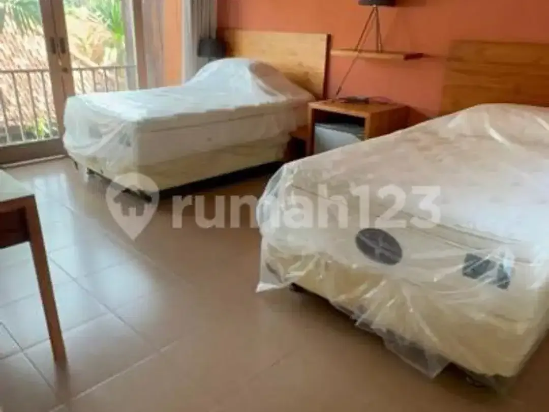 Dijual/Disewakan Villa Kembar di Jantung Kota Canggu - Image 10 of 10