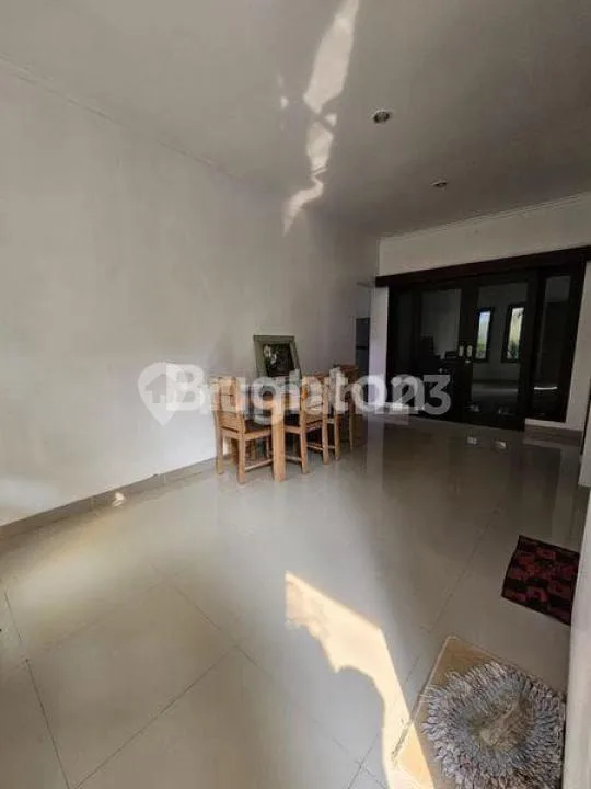 Disewakan Rumah Nyaman Siap Huni Dalam Cluster - Image 4 of 4
