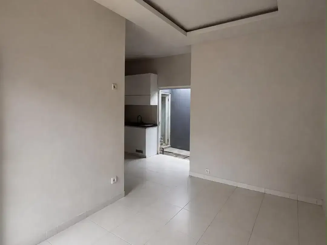 Rumah Cantik di Mekar Pemogan Siap Huni - Image 3 of 10