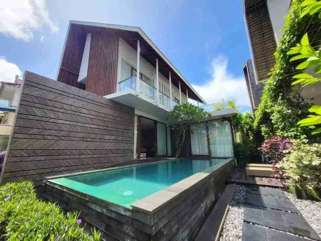 dijual villa kawasan one gate dekat Asian internasional scool taman Rama purigading jimbaran - Image 3 of 10