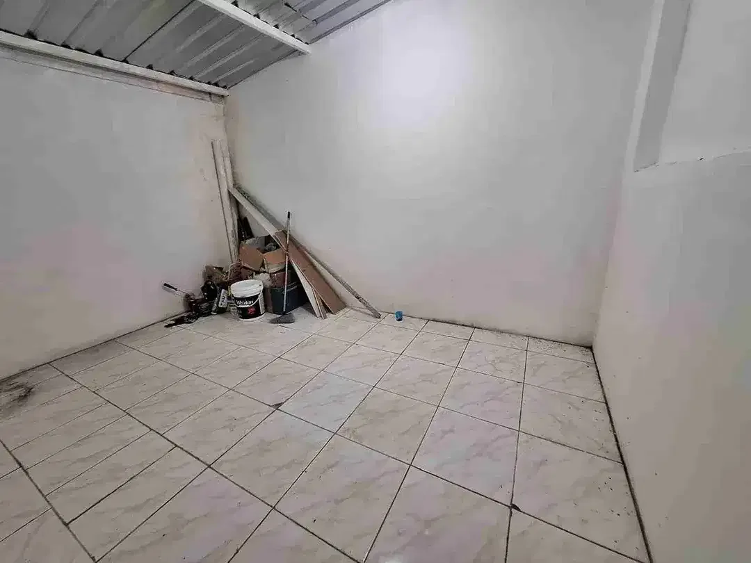 Ruko Sewa 2 Lantài sangat cocok untuk Kantor atau Semua Jenis Usaha - Image 7 of 10