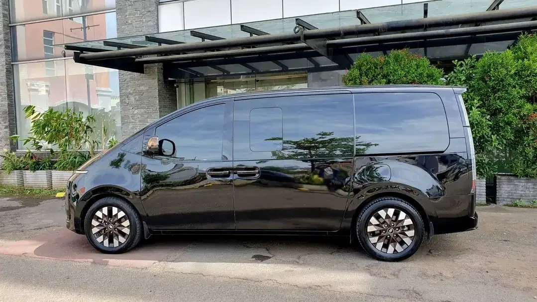 [GARANSI 5TH  Hyundai Staria 2.2L 2WD Signature 7 Seat 2020/2021/2022 - Image 6 of 10