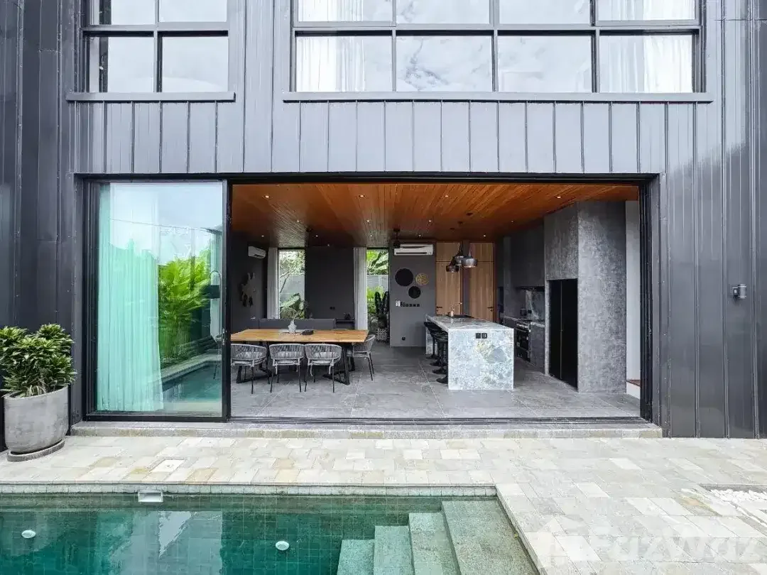 3 Bedroom Villa for sale in Seseh, Bali - Image 3 of 10