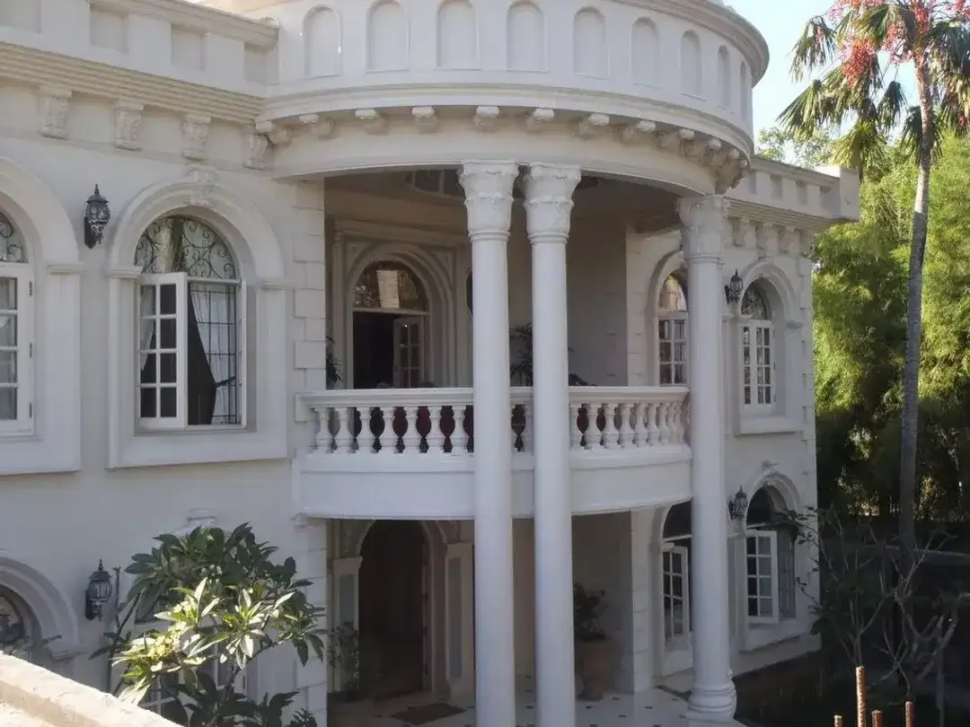 Dijual Villa Premium& Lokasi Strategis di Kerobokan, Badung, Bali - Image 2 of 9