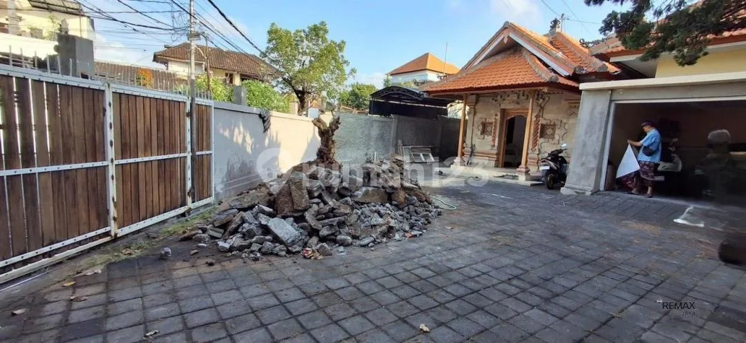 Rumah Kantor dengan 5 Kamar Disewakan di Panjer, Denpasar Selatan - Image 4 of 4