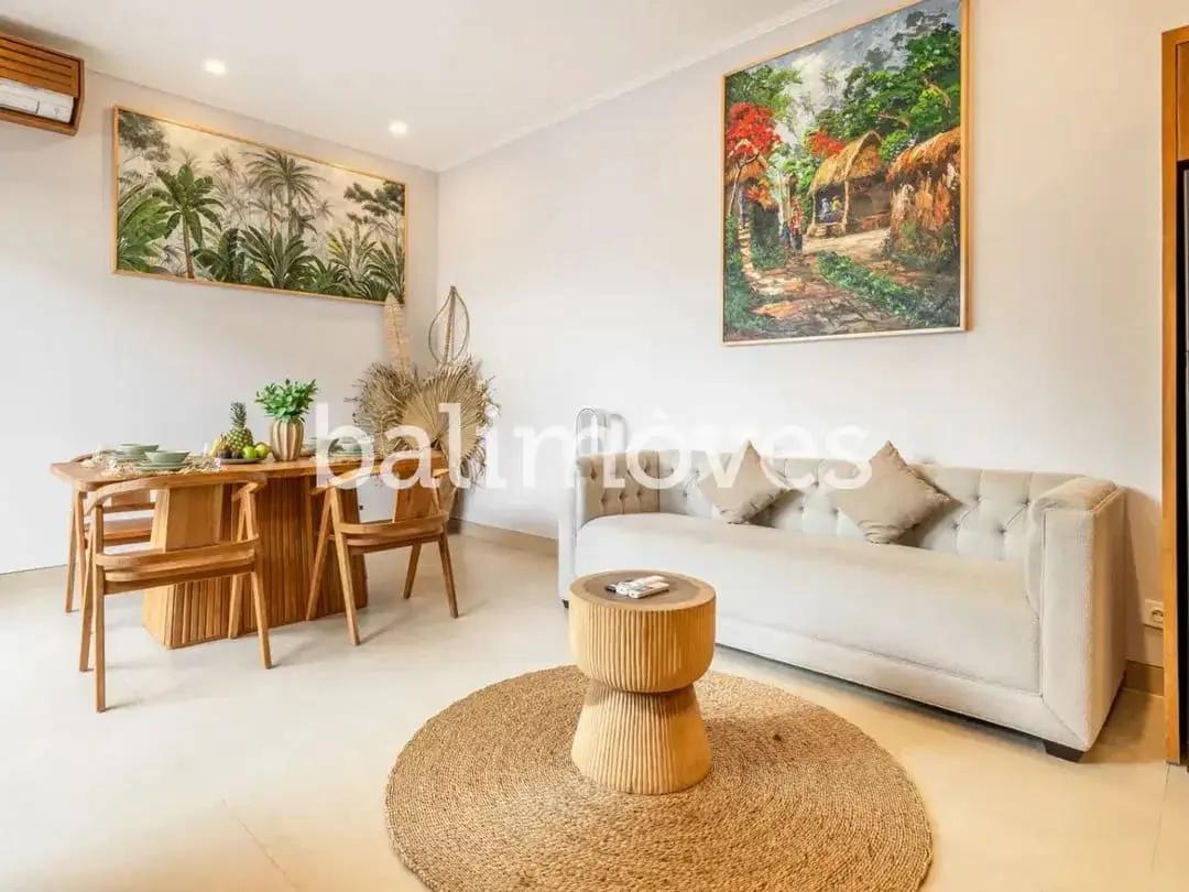 Villa Baru di Dalam Komples dengan Lima Kamar Tidur di Tepi Pantai Sanur - Image 8 of 10