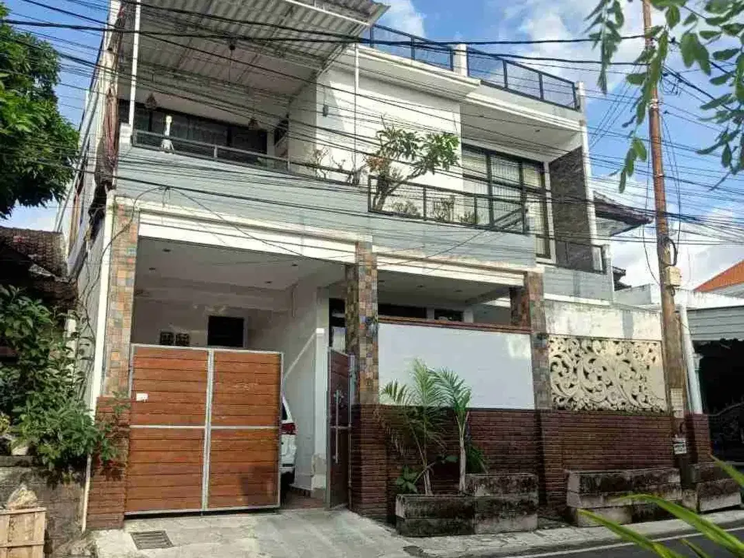 DiJual Rumah Semi Villa Di Lokasi Strategis Taman Griya Jimbaran - Image 1 of 10