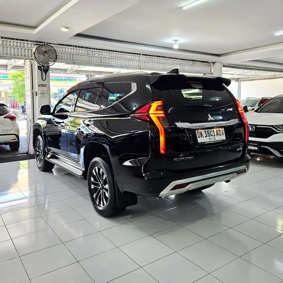 [2022] DP 49jt! Pajero Sport Dakar Sunroof diesel at 2022 DK bkn 2023 - Image 5 of 10