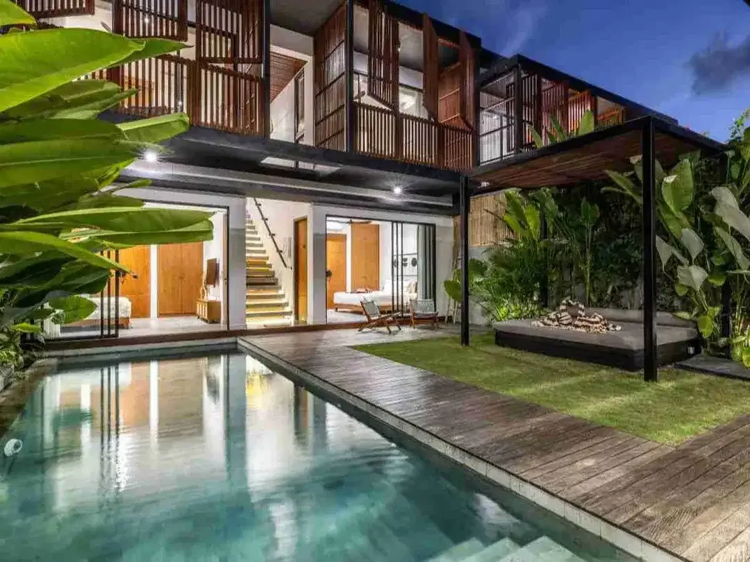 BRAND NEW VILLA CANGGU FOR SALE HIGH ROI - Image 1 of 10