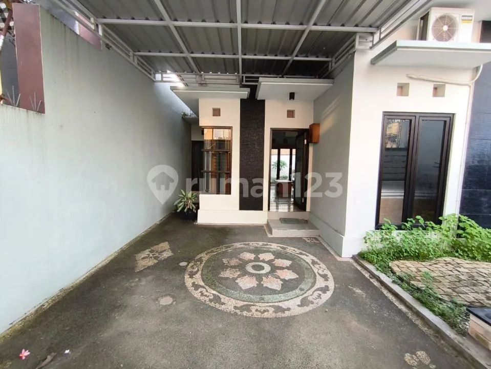 Rumah 1 Lantai Lingkungan Perumahan di Jl. Jepun Jimbaran - Image 2 of 4