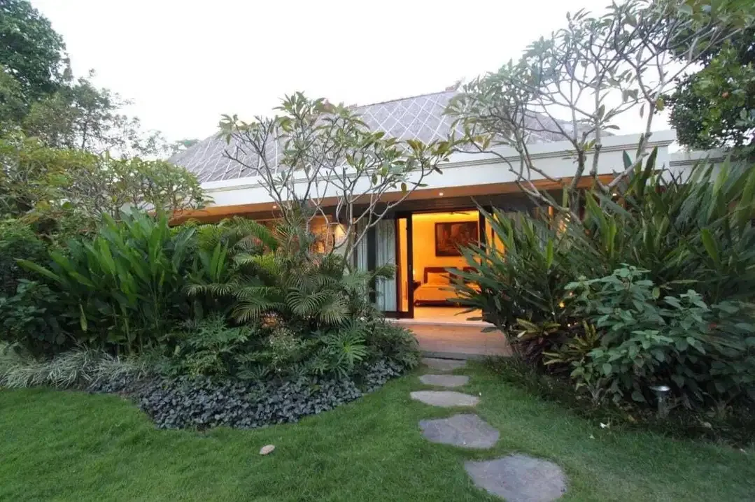 Dijual villa lantai 1 lokasi sanur bali - Image 2 of 10