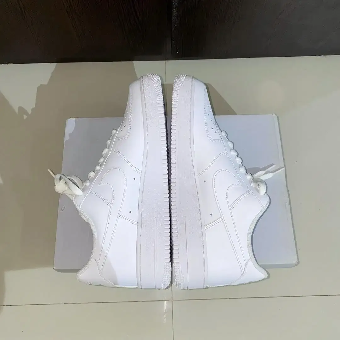 Nike Air Force 1 Triple White - Image 9 of 10