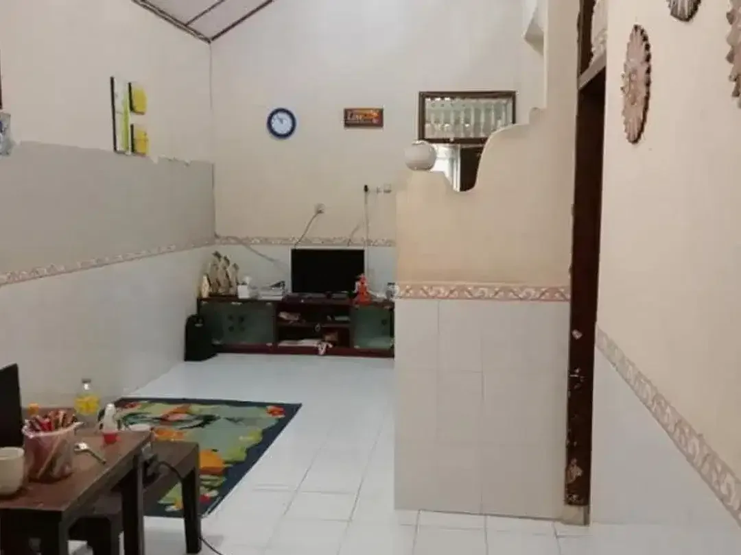 RUMAH 2 LANTAI SUDAH RENOV DI SIDAKARYA DENPASAR - Image 2 of 5