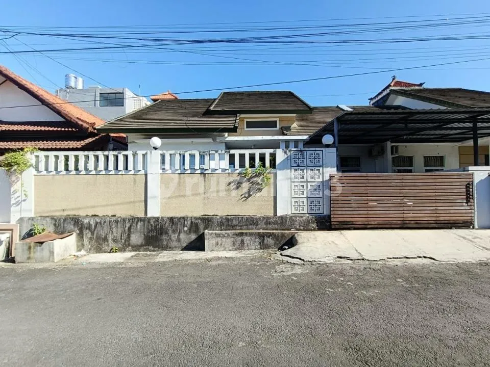 Rumah Modern 1 Lantai di Taman Griya, Furnished, Dekat Bypass - Image 1 of 4