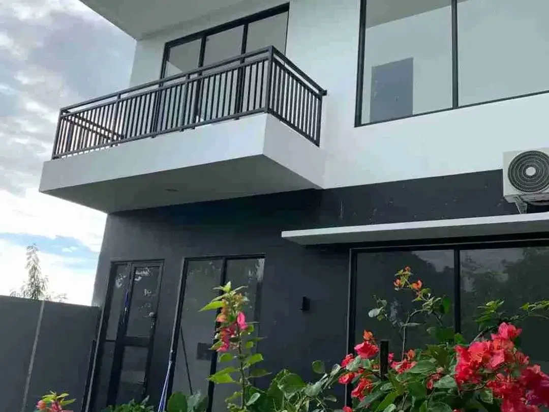 Rumah Semi Villa di Greenlot dekat Canggu dan Nuanu Bali - Image 1 of 10