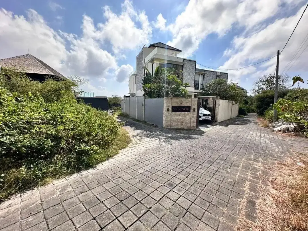 Tanah Hook Lingkungan Villa Jl Palapa Nusa Dua - Image 8 of 9