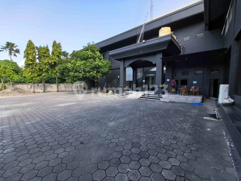 For Sale : Prime Commercial Building In Strategic Bypass Ngurah Rai - Image 1 of 4