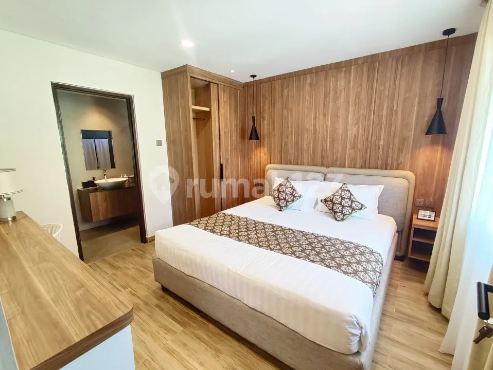 Apartment rumah Lease Hold Dinusa Dua,strategis,furnish,dkt Tol - Image 1 of 4