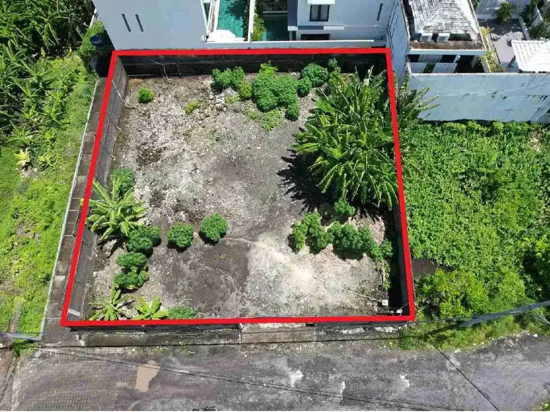 tanah langka di pantai brawa sangat cocok untuk investasi villa dll - Image 1 of 7