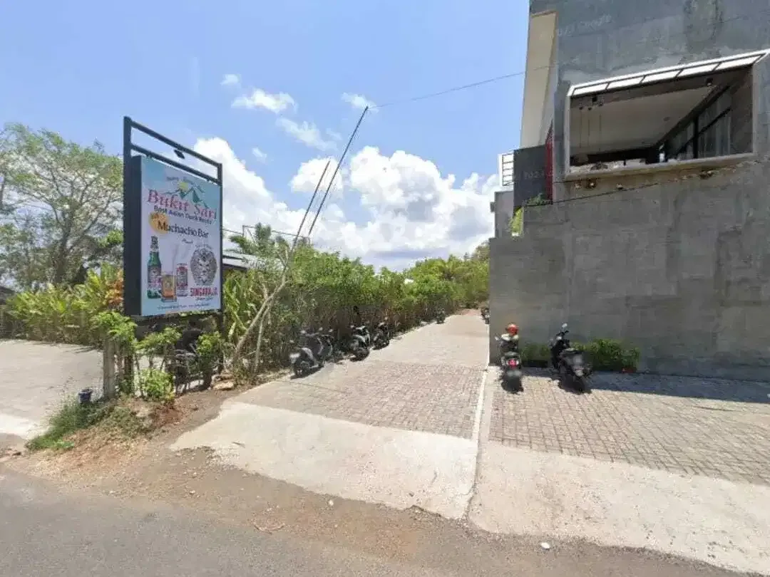 Villa dan Hotel dekat pantai dan Pura Uluwatu bali - Image 9 of 10