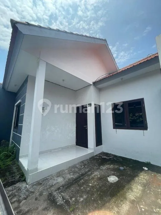 Rumah Strategis Dekat Kantor Imigrasi Ada 2 Unit di Jimbaran - Image 3 of 4