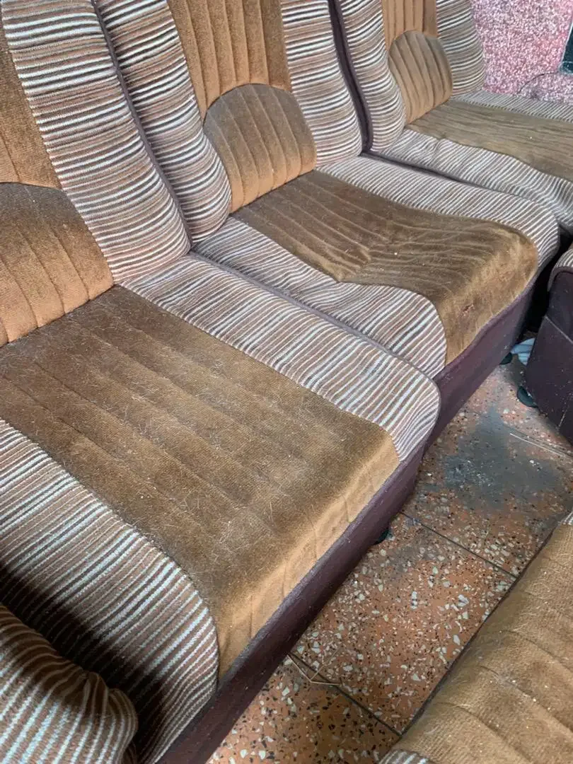 Sofa bekas melingkar - Image 3 of 3