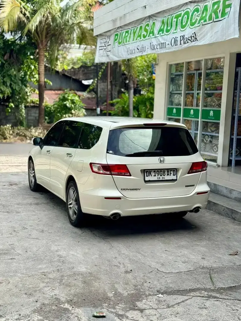 Honda Odyssey RB3 2.4 AT - 2010 - Image 4 of 9