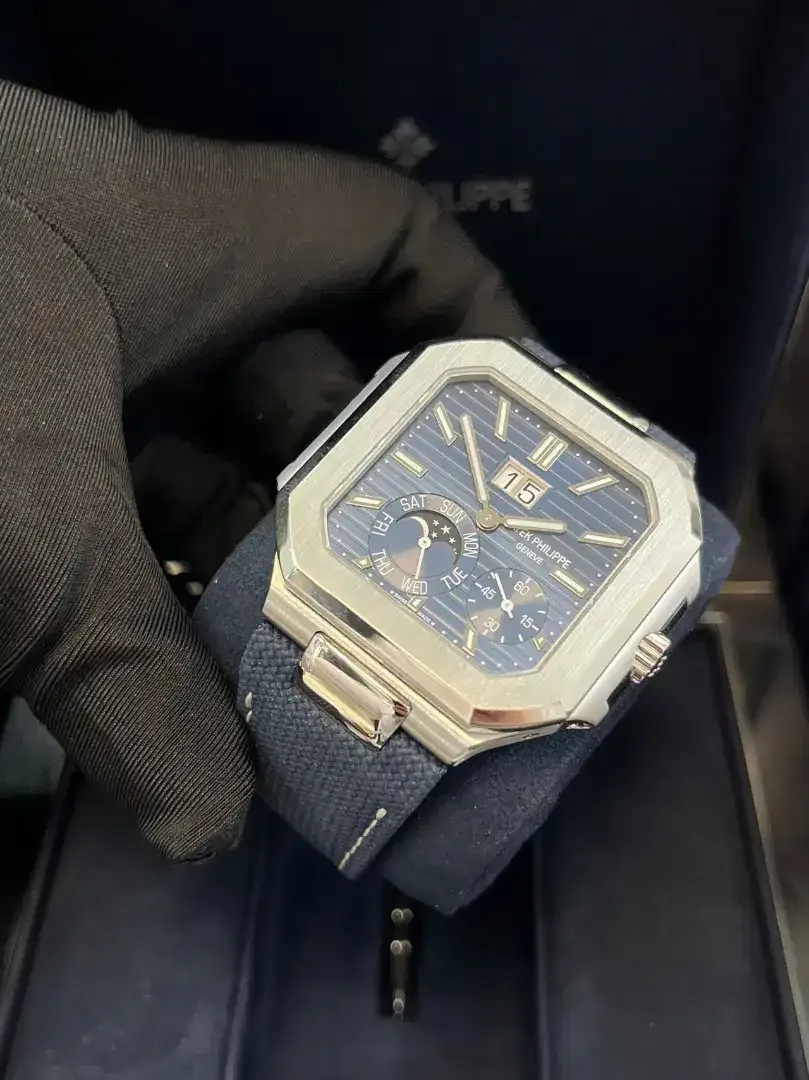 NEW PATEK PHILIPPE CUBITUS BLUE RUBBER - Image 5 of 8