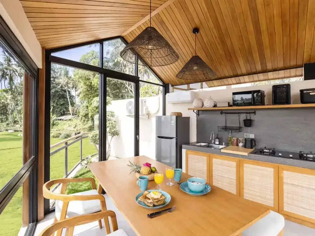 MODERN TROPICAL 2 BEDROOMS VILLA WITH RICEFILD VIEW AT UBUD - Image 7 of 10
