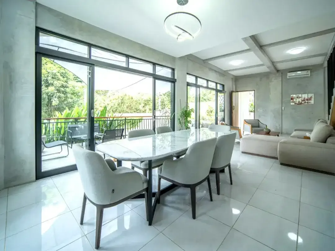 Freehold - Charming 2-Bedroom Villa in the Heart of Canggu, Bali - Image 8 of 10
