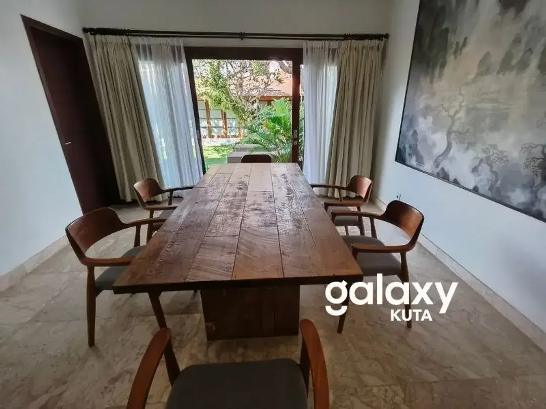 DISEWAKAN VILLA CANTIK DI PETITENGET DEKAT PANTAI BATU BELIG BADUNG - Image 6 of 10